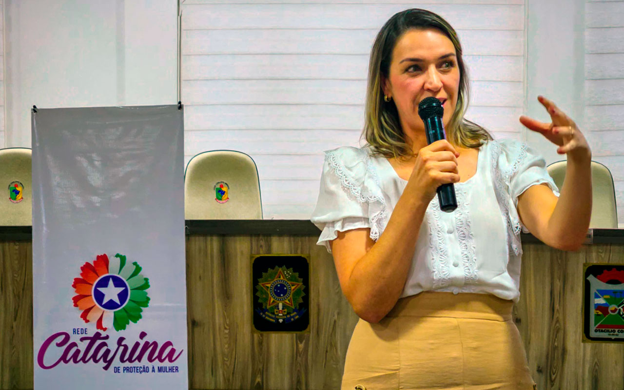 Fernanda Fala sobre Mulheres na Política